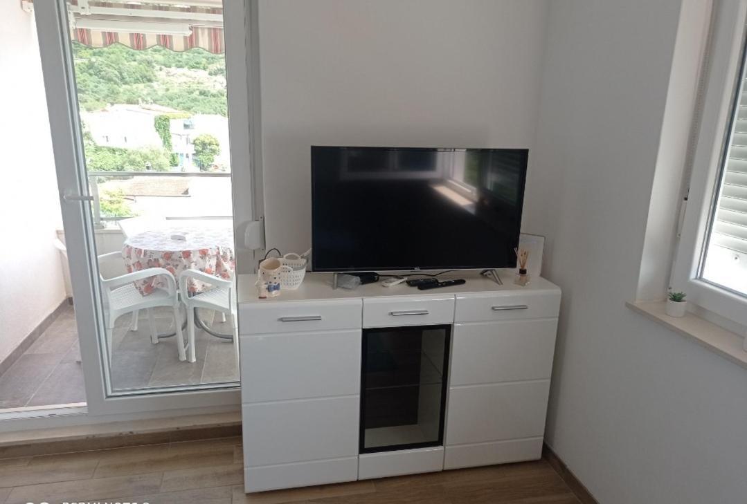 Apartman Nimfa Zivogosce Igrane Luaran gambar